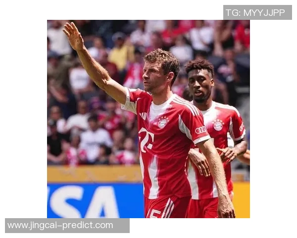 拜仁狂胜切尔西六比二帽子戏法引发全场热议与争议判罚